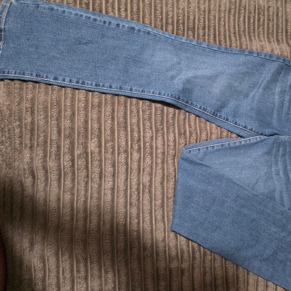 American-eagle Women's Blue and Navy Jeans